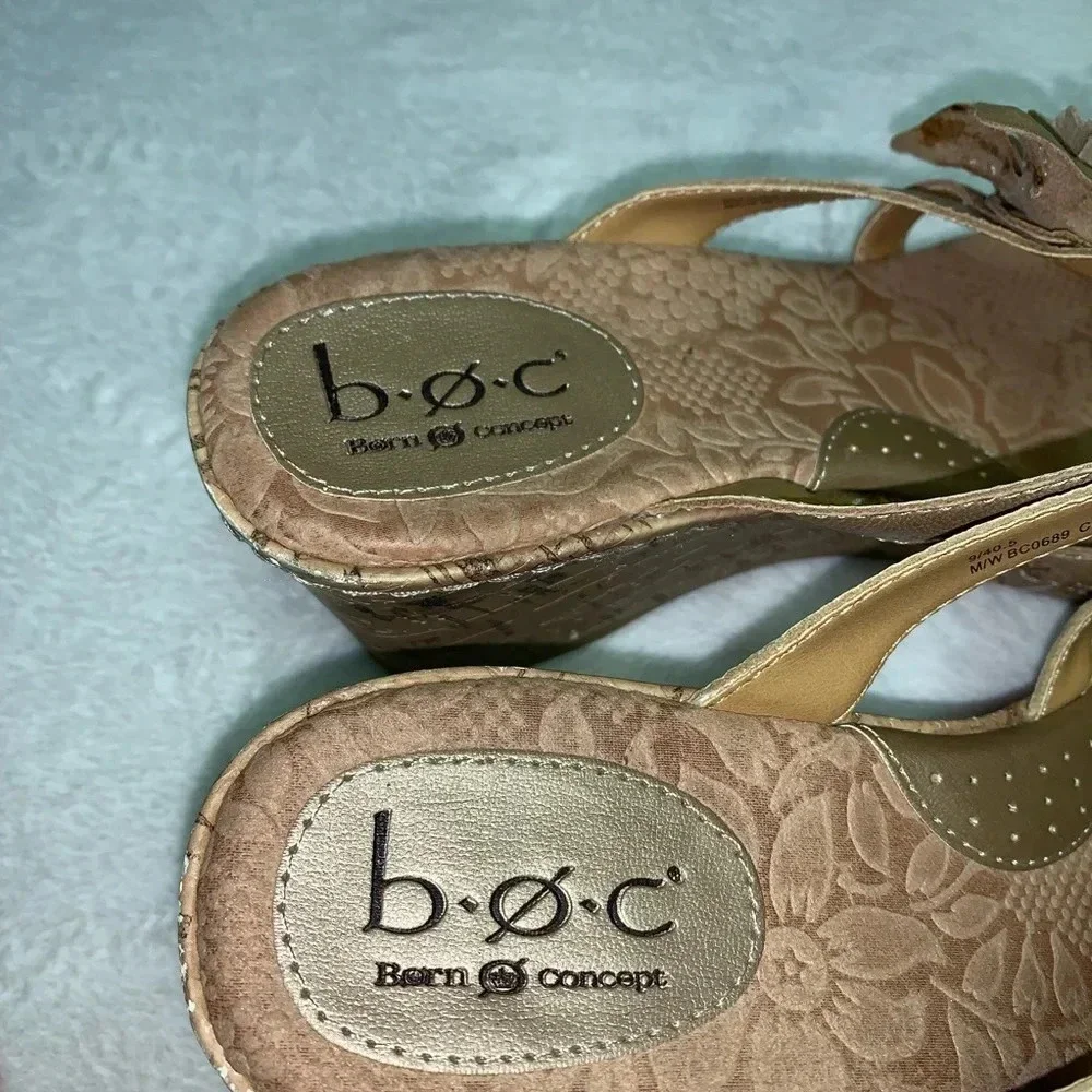 BOC cork wedge slip on sandals size 9 tan
